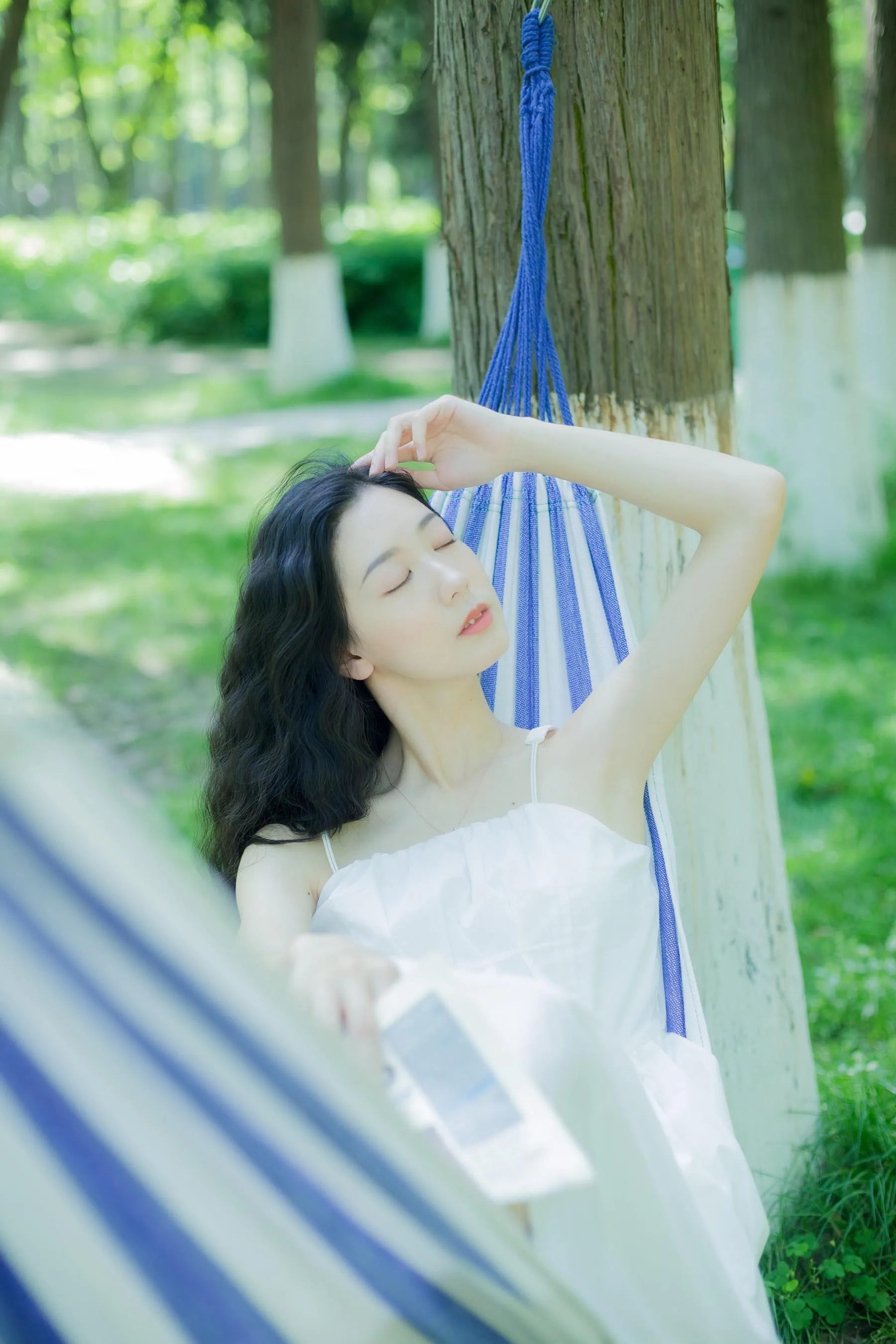 [YITUYU艺图语]2022.07.17 沉沦夏日 饲猫少女- [40P]插图6